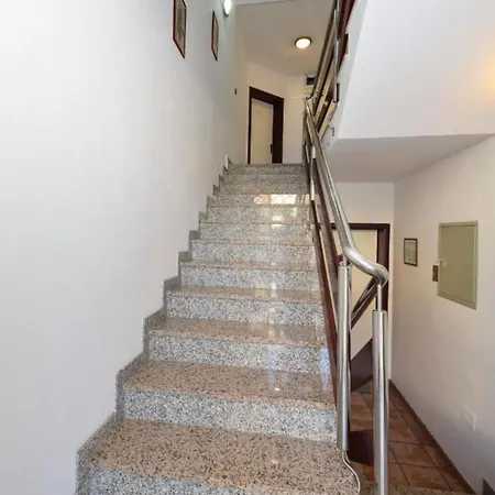 Apartment Sanja - One Bedroom With Balcony And Sea View 3