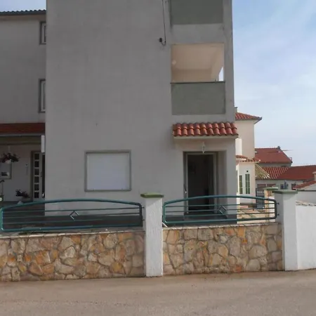 Apartment Sanja - One Bedroom With Balcony And Sea View 3 *